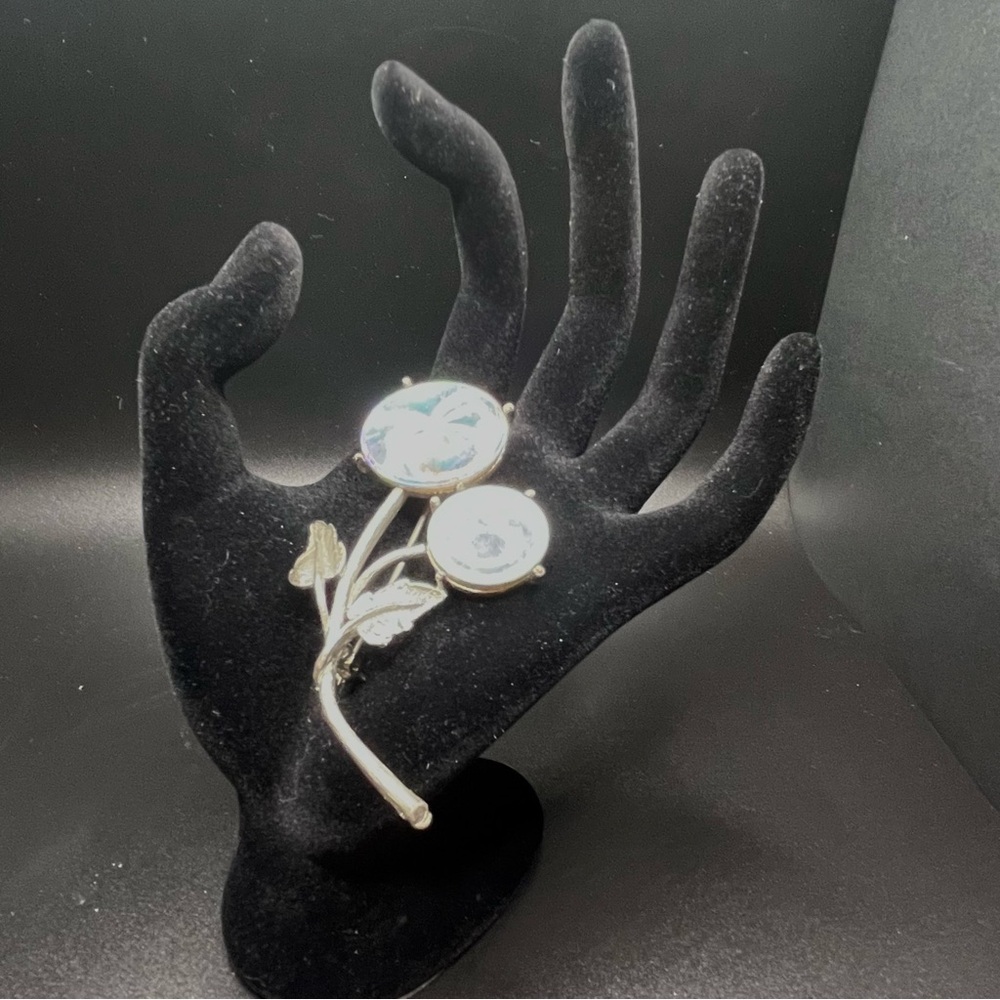 Vintage Jewelarama Flower Brooch Silver Tone Iridescent Cabochon Pin - Picture 2 of 7
